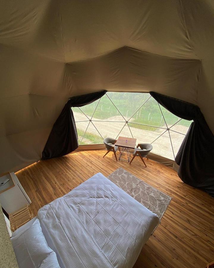 فندق Dengekoru Wildlife & Glamping مودورنو المظهر الخارجي الصورة