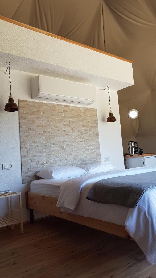 فندق Dengekoru Wildlife & Glamping مودورنو المظهر الخارجي الصورة